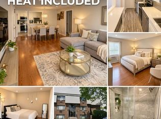 11 Hallmark Gdns APT 6, Burlington, MA 01803