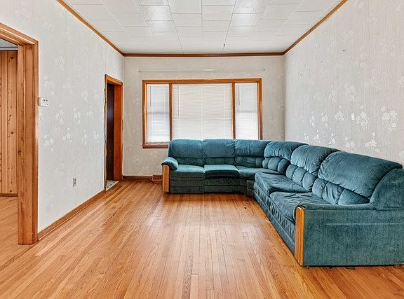 4th image of 3047 S Broad St