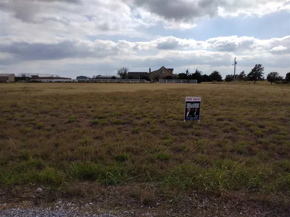 53 SE Prairie View Ln, Geronimo, OK 73543