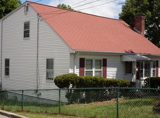 38 Larkin Rd, Newton, MA 02465