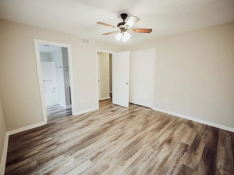 217 Mark Twain Cir — Photo 14