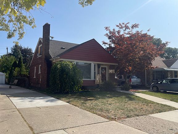 3rd image of 7655 Balfour Ave