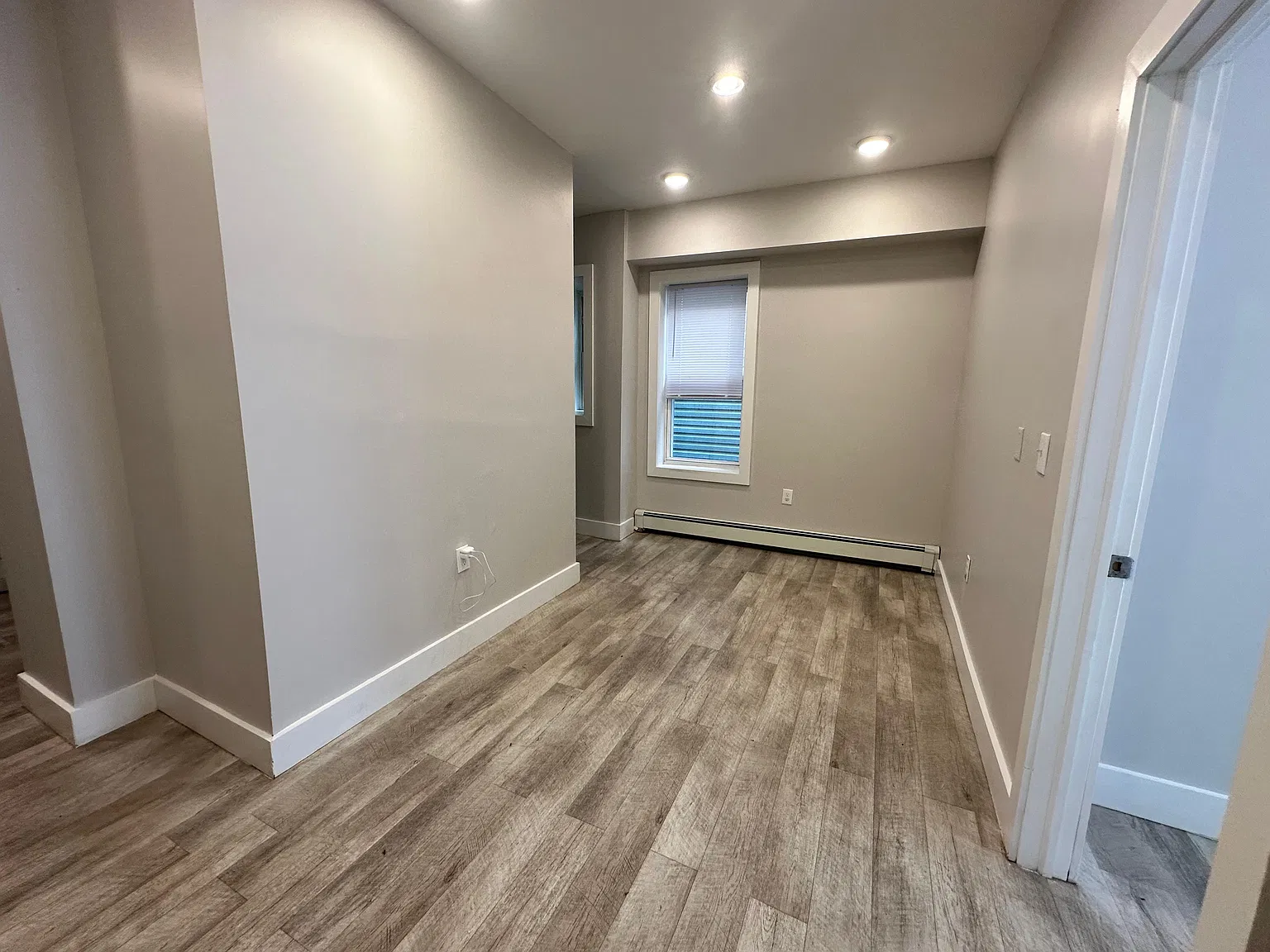 234 Jewett Avenue — Photo 2