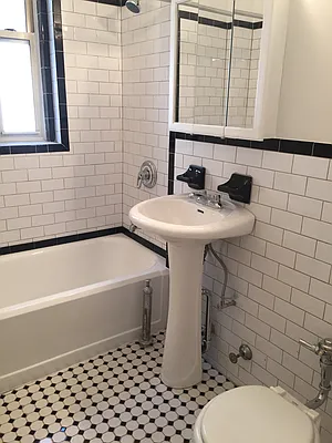 Rented by Primerock Real Estate Group Inc | media 11