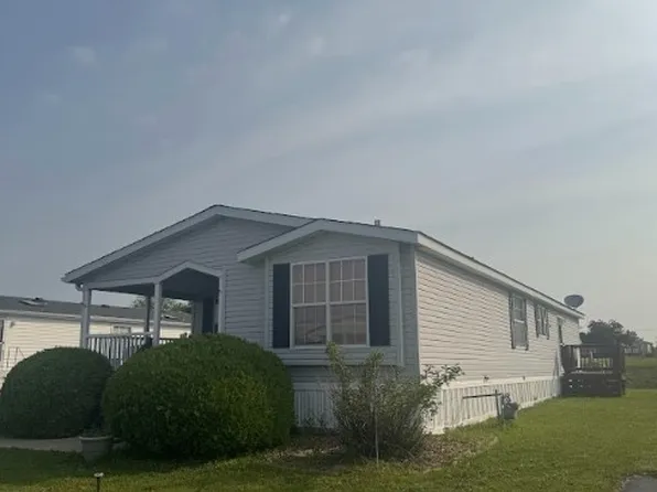 24 Cynthia Ln, Beecher, IL 60401