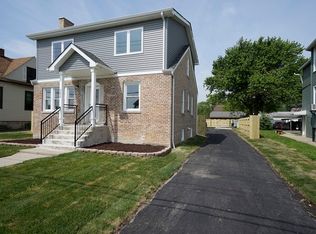 4258 Ruby St, Schiller Park, IL