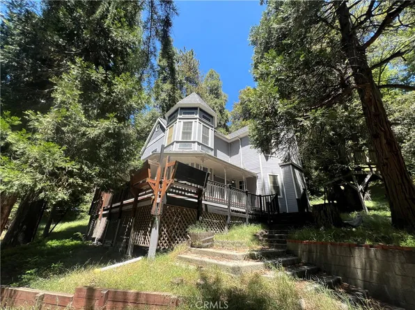 25010 Valle Dr, Crestline, CA 92325