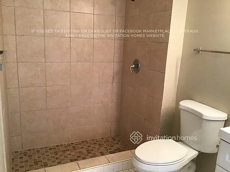 1315 SW 151st Way — Photo 10