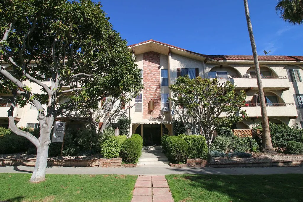 1834 Bentley — Photo 1