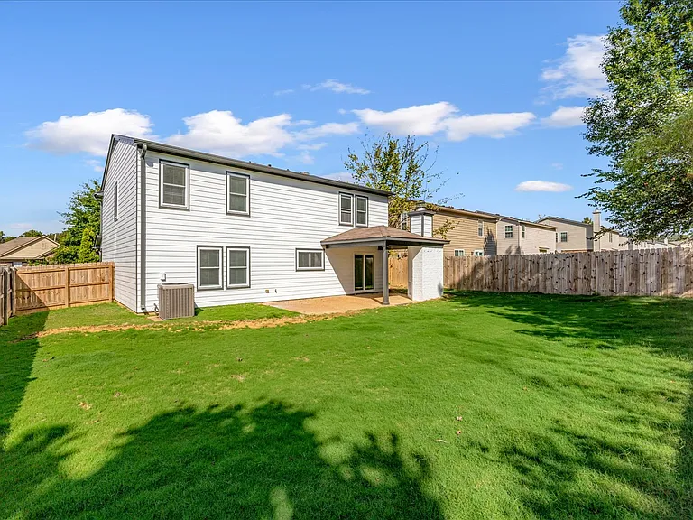 10021 Branley Oak Dr — Photo 32