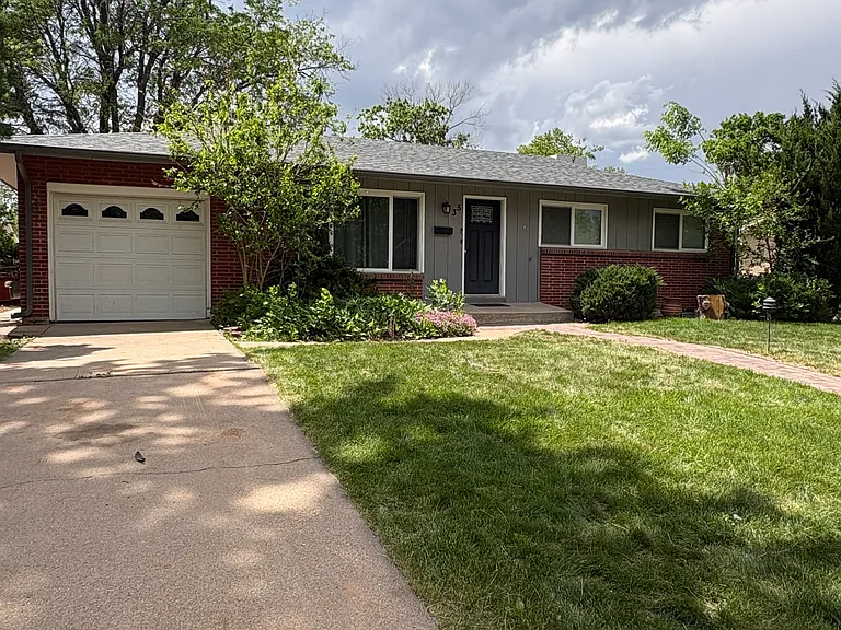 35 Cody Ct — Photo 1