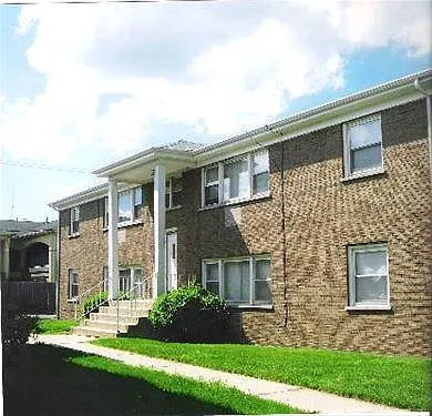 15032 Dorchester Ave Photo 1