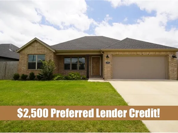 1904 E Hudson Dr, Siloam Springs, AR 72761