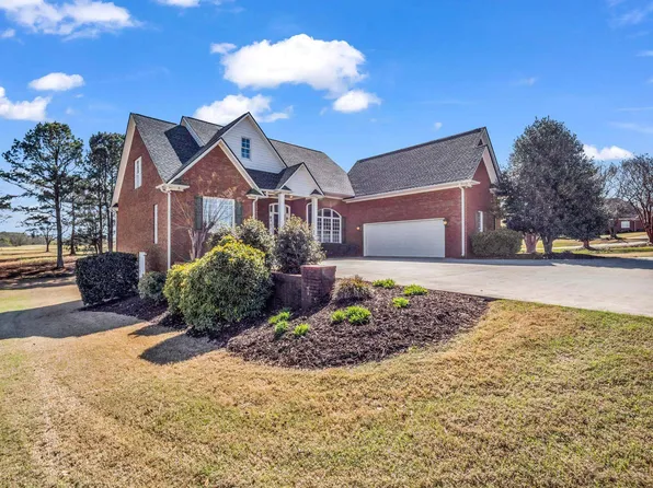 139 N Woodfin Ridge Dr, Inman, SC 29349