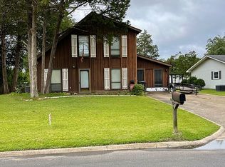 1903 Palmetto Cir, Demopolis, AL 36732