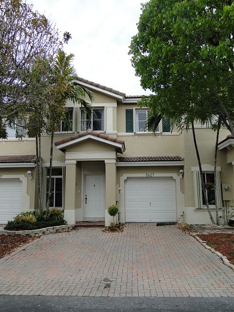 1st image of 5627 NW 113th Ave