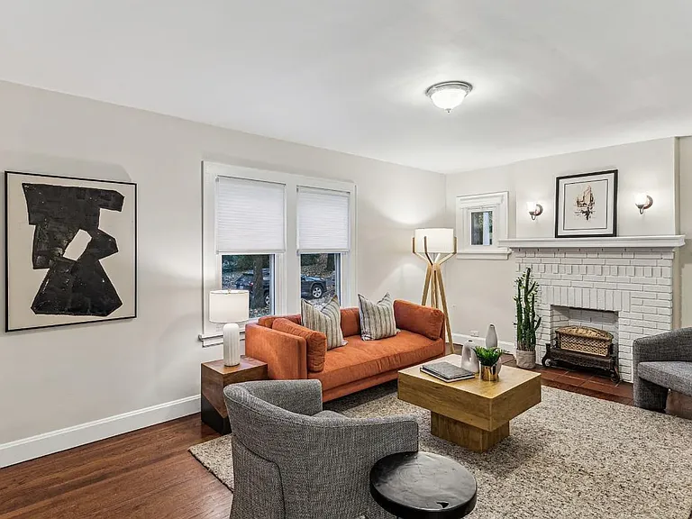 5554 Dunning Pl — Photo 8
