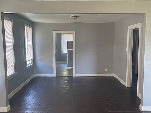 3rd image of 2706 Corbitt St