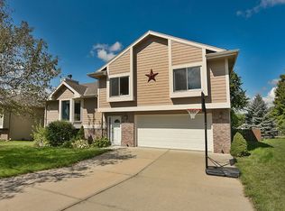 1218 Beaver Lake Blvd, Plattsmouth, NE 68048