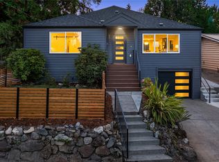 10045 38th Ave NE, Seattle, WA 98125