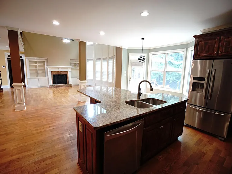1868 Austins Pointe Dr — Photo 11