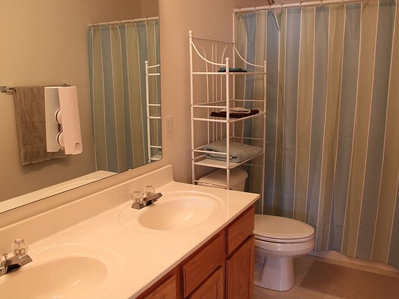 Kids Bathroom