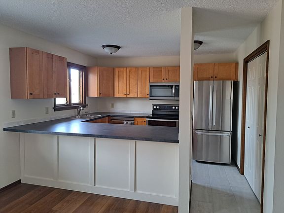 2nd image of 309 N 3rd Ave #C