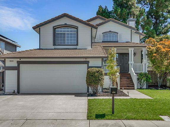 2nd image of 5521 Crimson Cir