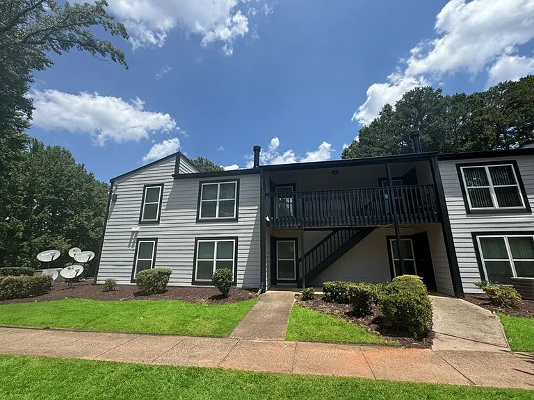 Parkhaven Apartments — Photo 17