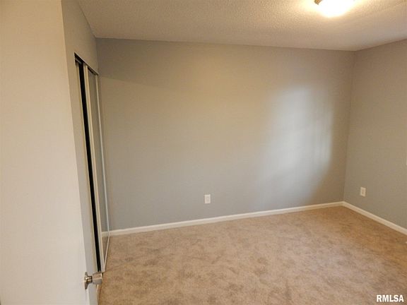 4th image of 4404 W Rockwell Dr