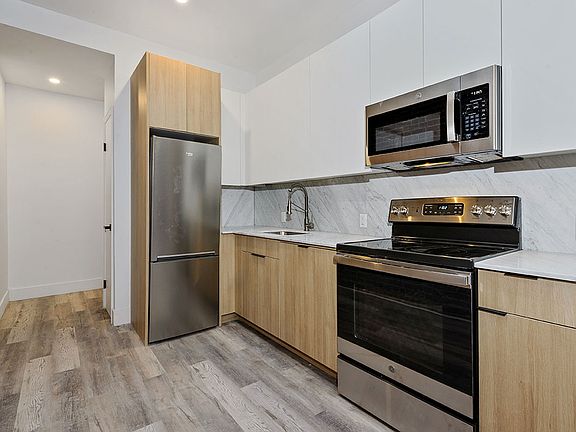 3rd image of 1571 3rd Ave #5