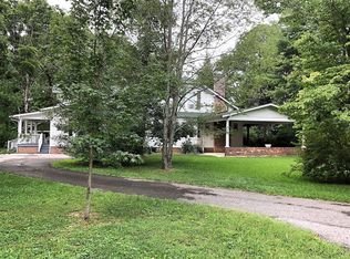 1281 E 10th St, Cookeville, TN 38501