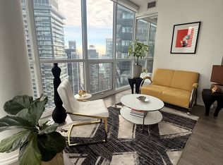45 Charles St E #4909, Toronto, ON