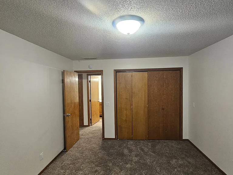 614 N East St #2 — Photo 10