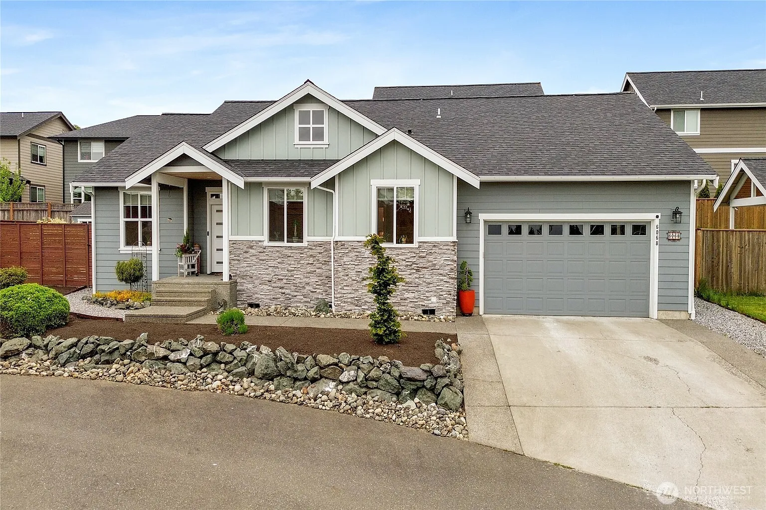 6068 Monument Drive photo 1
