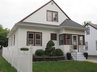 3852 S Lenox St, Milwaukee, WI 53207