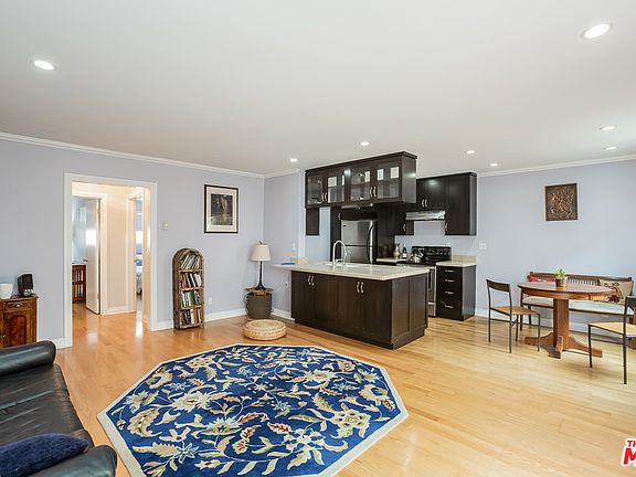 2nd image of 1231 Euclid St APT 3