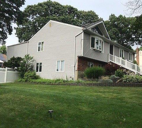 4th image of 47 Wyandotte St