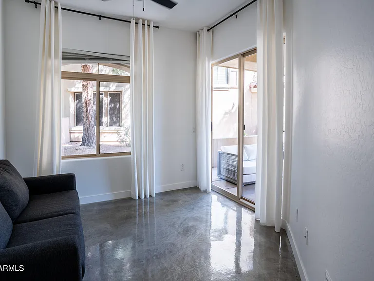 11000 N 77th Pl #1057 — Photo 26