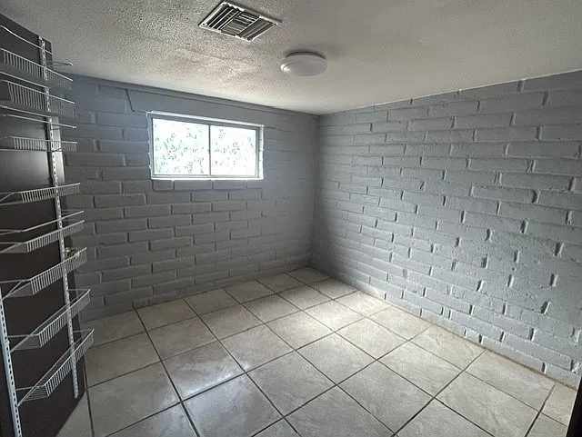 200 W Mustang Rd #C1 — Photo 6