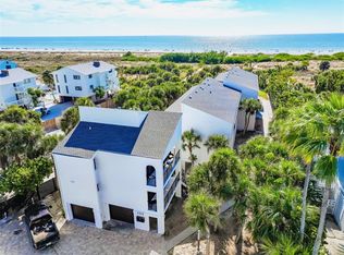 450 Beach Rd APT 3, Sarasota, FL 34242