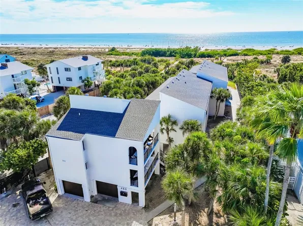 450 Beach Rd APT 3, Sarasota, FL 34242