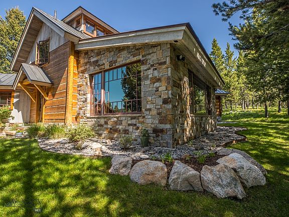 9th image of this home