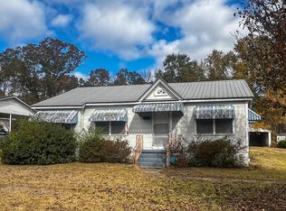 124 W End Ave, Eutaw, AL 35462