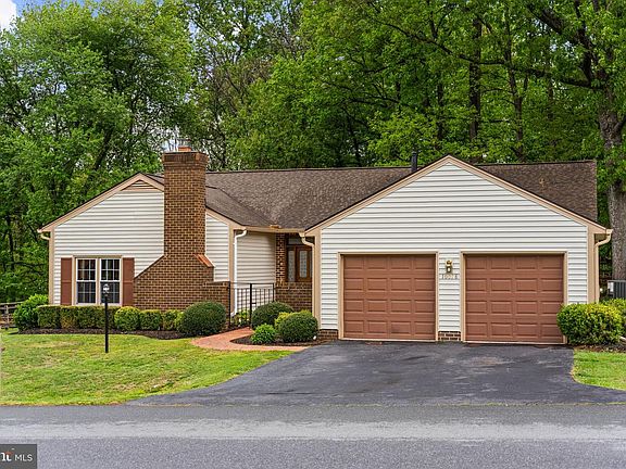 3rd image of 10028 Dellcastle Rd