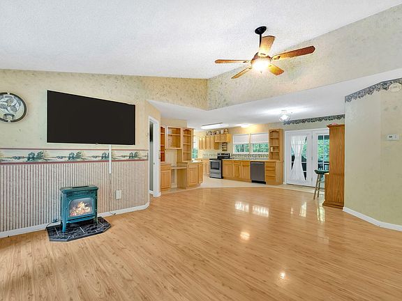2nd image of 1920 Wild Flower Way