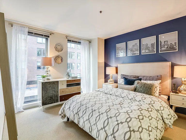 Neutral Toned Shaw Carpet in bedrooms