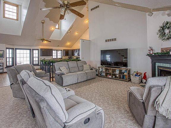 5th image of 8240 County Road D