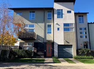 1650 28th St, Oakland, CA 94608