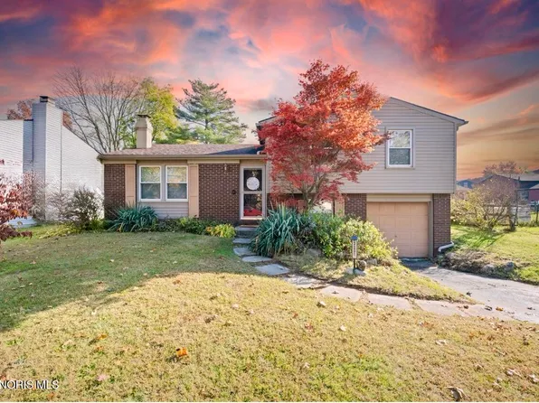 2251 Richmand Dr, Northwood, OH 43619